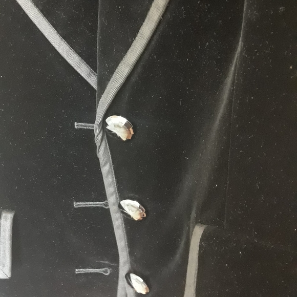 Too small - Picture 7 of 10